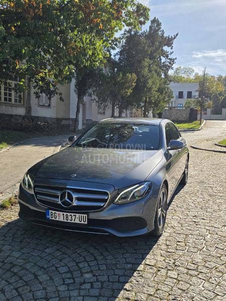 Mercedes Benz E 220 prava kilometraza