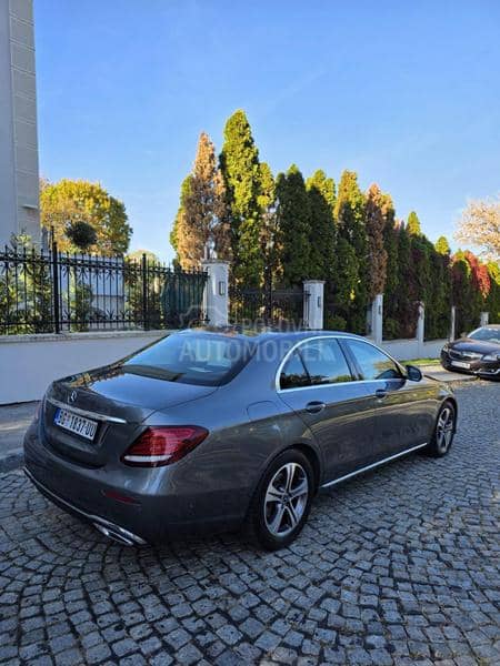 Mercedes Benz E 220 prava kilometraza