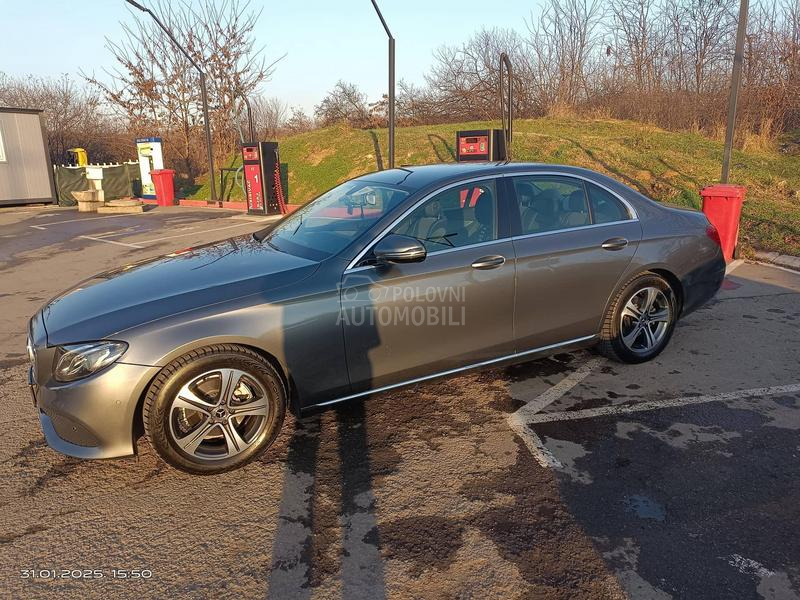 Mercedes Benz E 220 prava kilometraza