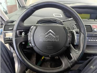 volan sa komandama za Citroen C4 Grand Picasso, C4 Picasso od 2006. do 2013. god.