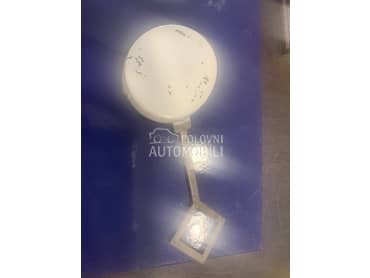 Poklopac branika za Peugeot 208