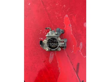 klapna gasa za Suzuki Liana