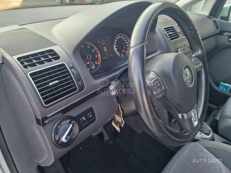 Volkswagen Touran 1.4B SVAJCARSKA