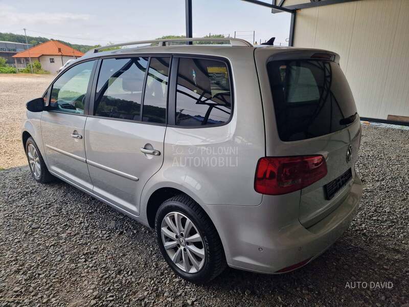 Volkswagen Touran 1.4B SVAJCARSKA