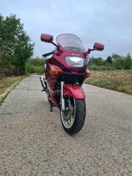 Kawasaki zzr 600 ZZR600