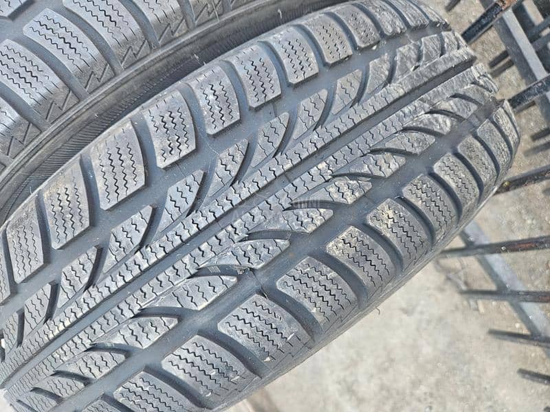 Hankook 185/65 R15 Sve sezone