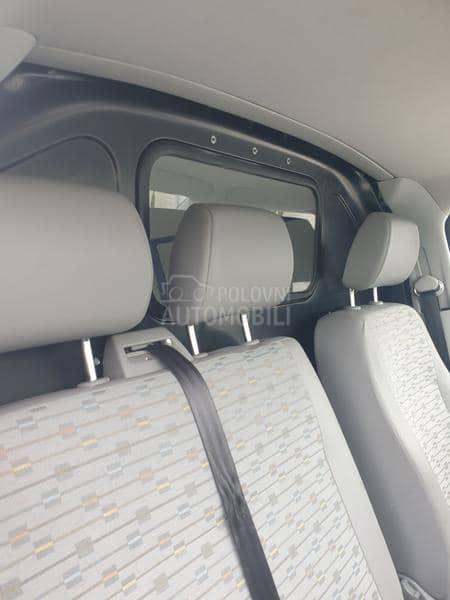 Volkswagen Transporter T5 2.0/TDI/LONG/KLIMA/TOP