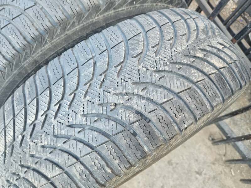 Michelin 215/65 R16 Sve sezone