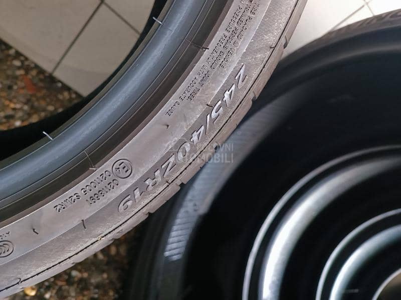 Triangle 245/40 R19 Letnja