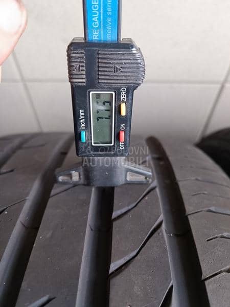 Triangle 245/40 R19 Letnja