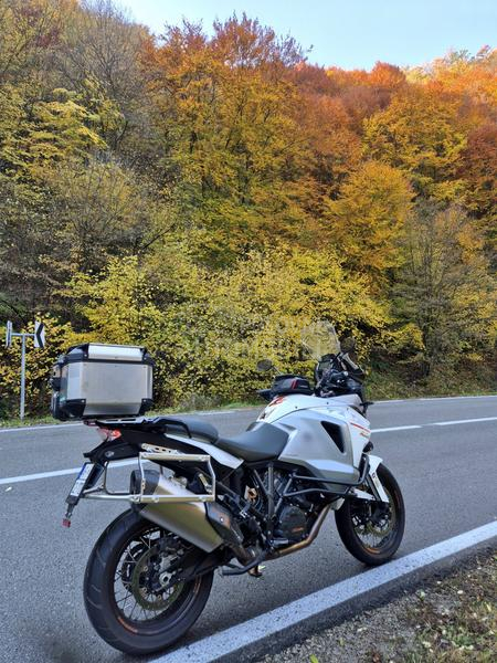 KTM 1290 Super Adventure