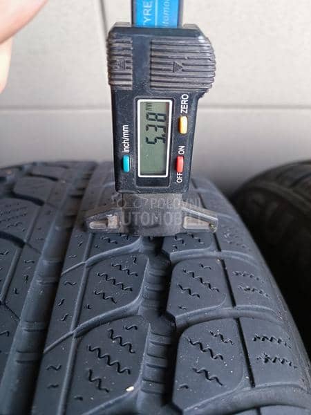 Syron 215/65 R16 Zimska