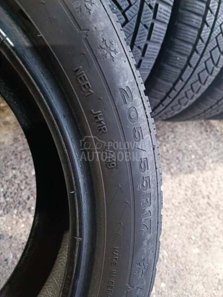 Dunlop 205/55 R17 Zimska