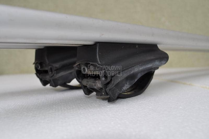 Thule alu auto krovni nosaci za karavan, dzip, kombi 150 cm