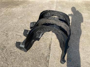 Prednja Leva Oplata Potkrilo za Toyota Yaris Cross od 2020. do 2025. god.