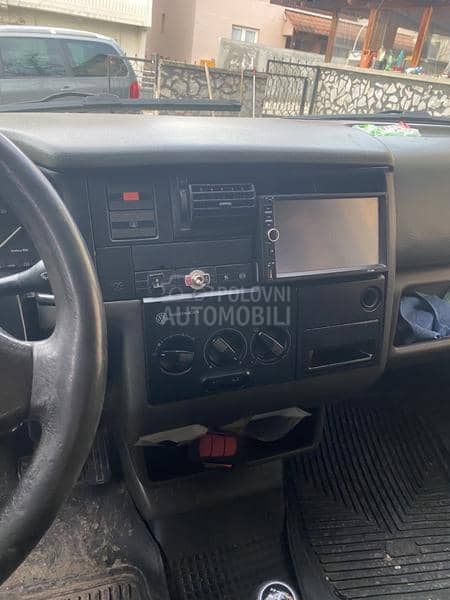 Volkswagen Transporter T4 2.5 tdi