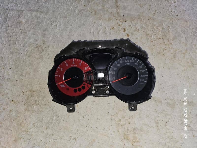 Kilometar sat  Nismo RS