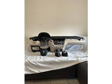 TABLA AIRBEGIVI POJASEVI za BMW X1 od 2015. do 2022. god.