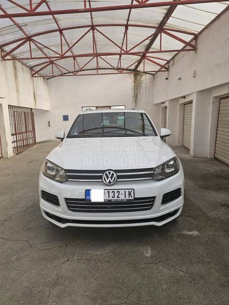 Volkswagen Touareg R LINE