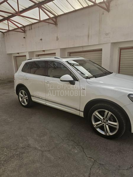 Volkswagen Touareg R LINE