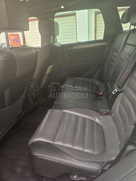 Volkswagen Touareg R LINE