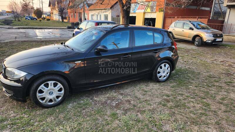 BMW 118 