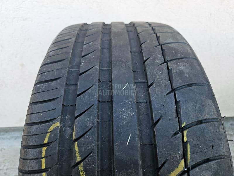 Michelin 235/35 R19 Letnja