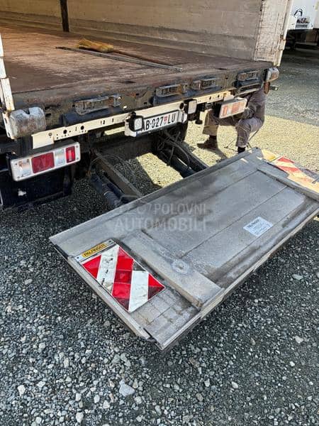 Utovarna rampa za kamione