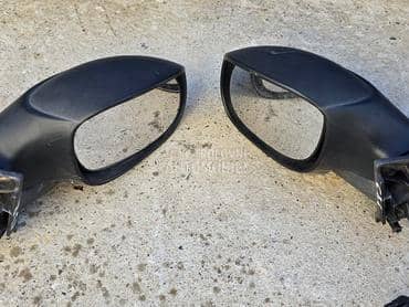 Retrovizor za Citroen C3 od 2002. do 2009. god.