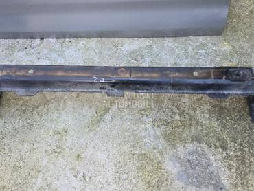 Sina greda prednjeg branika za Citroen C2