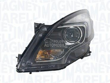 Desni far za Opel Zafira od 2011. do 2024. god.