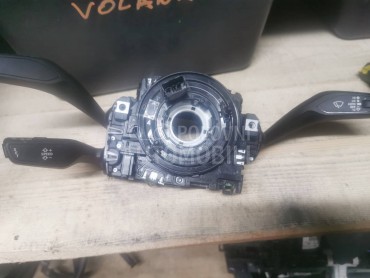 spulna volana sa rucicama za Audi Q2