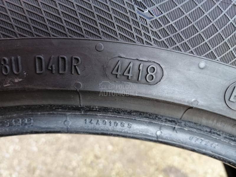 Continental 245/45 R18 Zimska