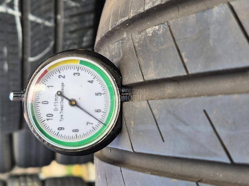 Bridgestone 215/55 R17 Letnja