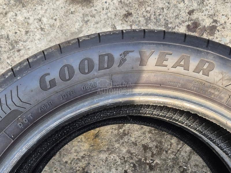 Bridgestone 215/55 R17 Letnja