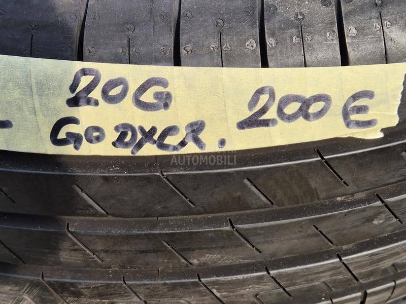 Bridgestone 215/55 R17 Letnja