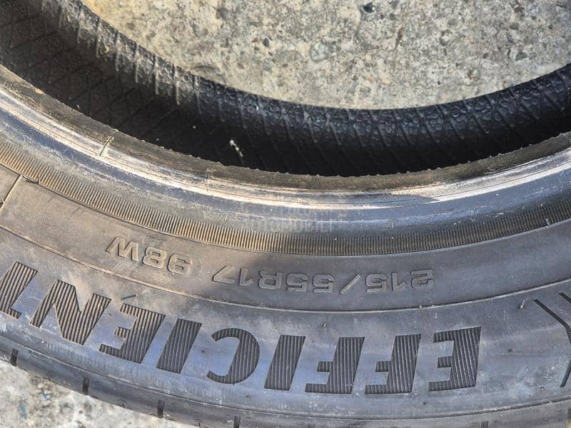 Bridgestone 215/55 R17 Letnja