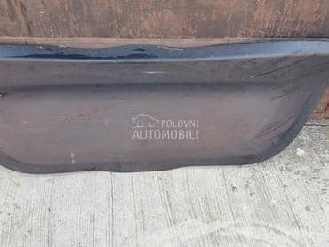 Unut.poklopac gepek vrata za Toyota Yaris od 2013. do 2015. god.