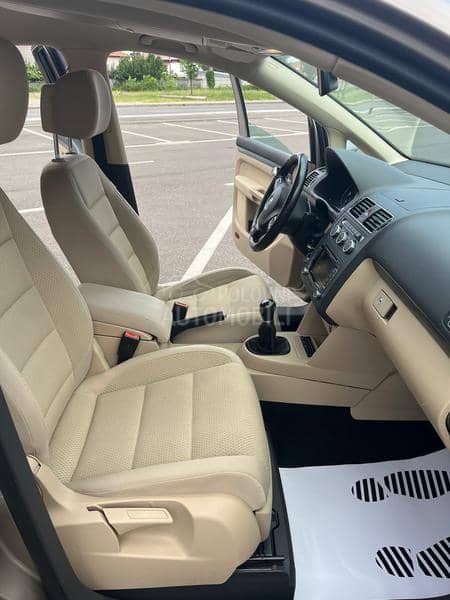 Volkswagen Touran 1.6 TDI