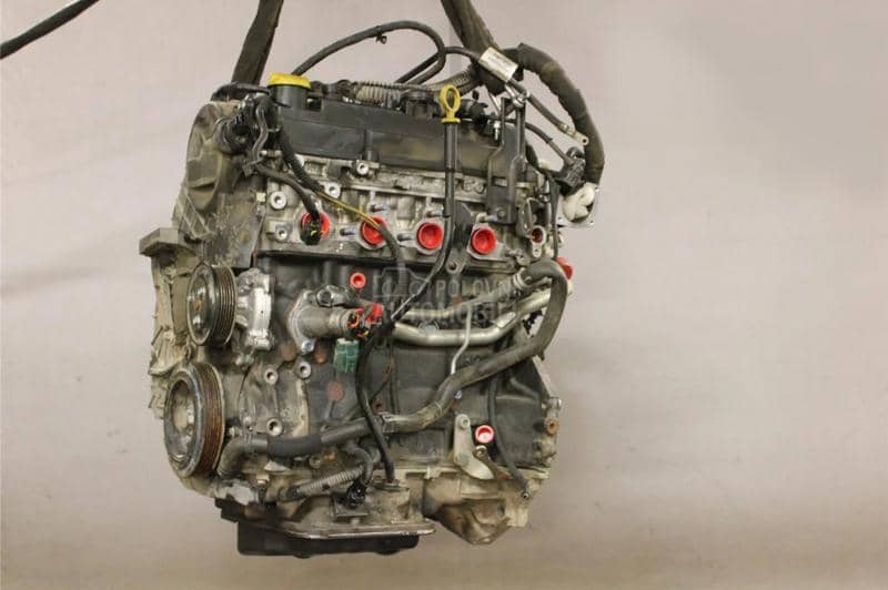 Kompletan motor