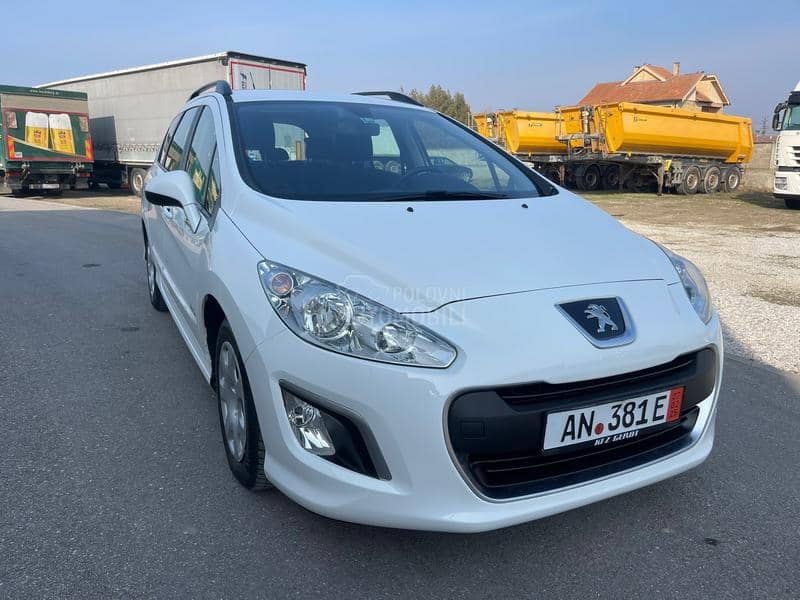 Peugeot 308 N e m a c k a