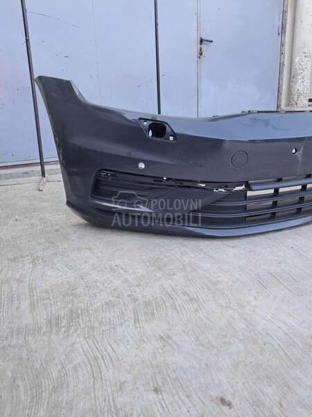 Golf 7 branik prednji