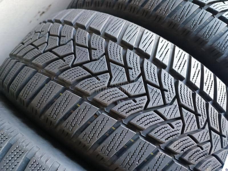 Dunlop 205/55 R16 Zimska