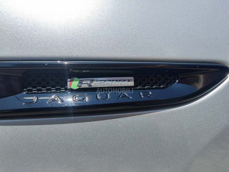 Jaguar F pace R Sport