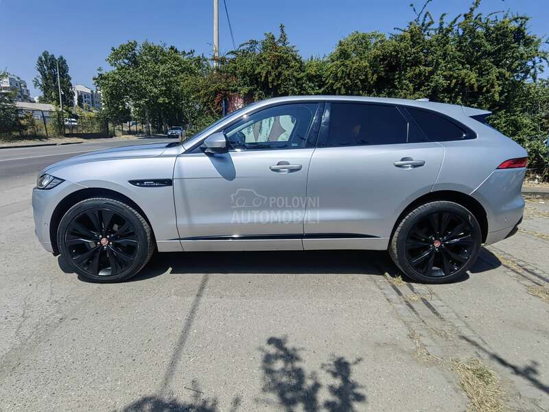 Jaguar F pace R Sport