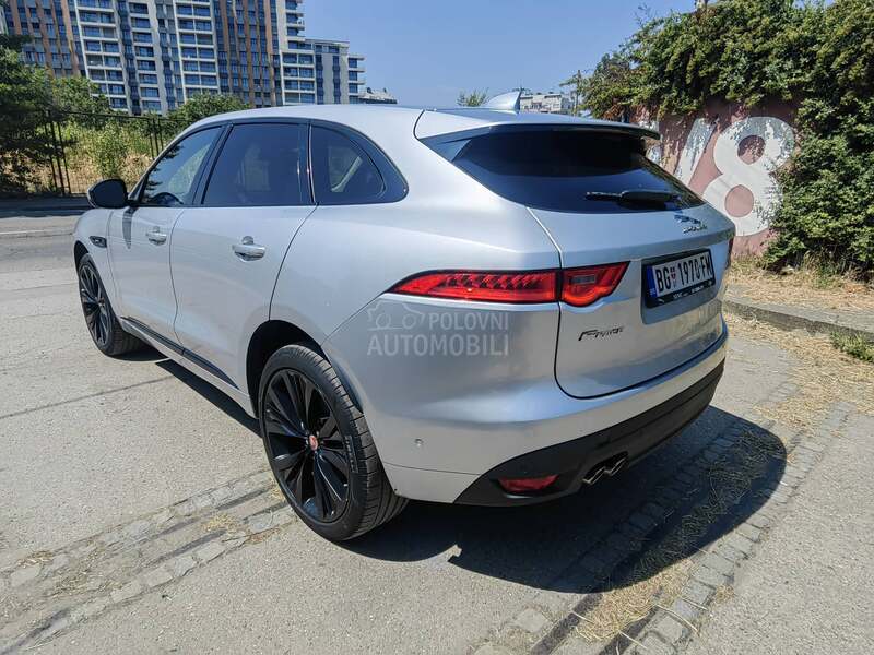 Jaguar F pace R Sport