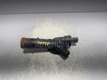 KUCISTE TERMOSTATA za Volkswagen Polo