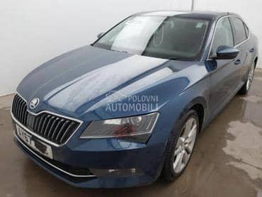 DESNA VRATA STAKLO RETROVIZOR za Škoda Superb od 2015. do 2019. god.