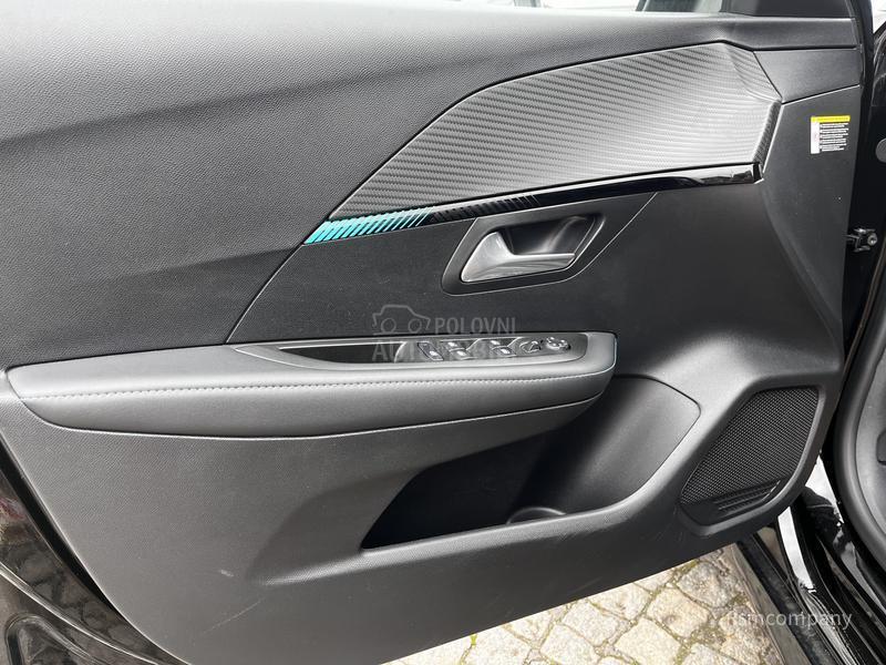 Peugeot 208 1.2 Allure/Virtual3D