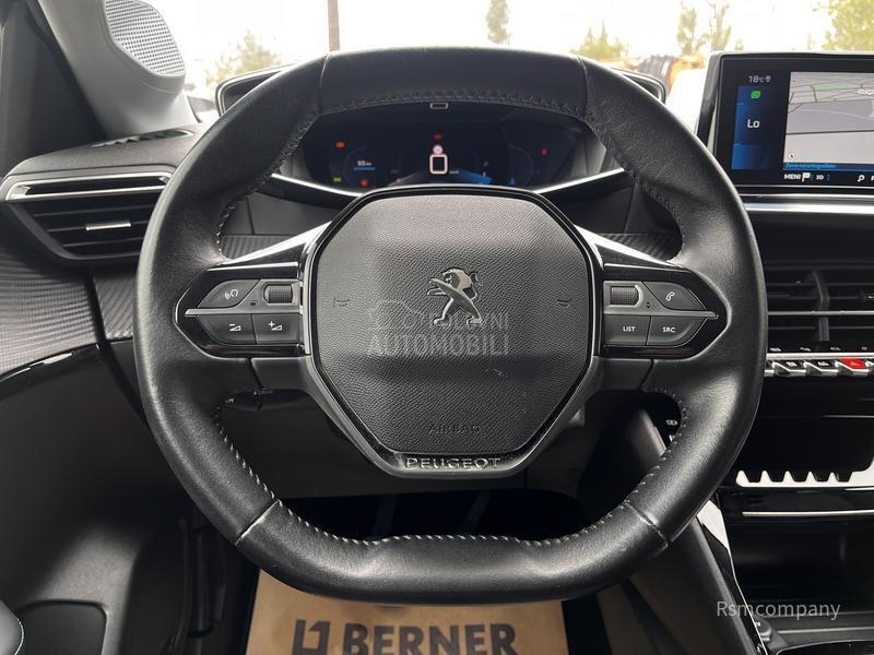 Peugeot 208 1.2 Allure/Virtual3D